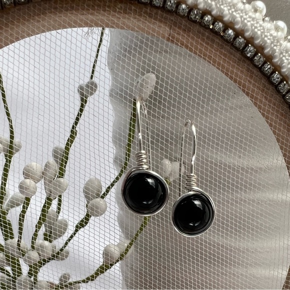 Black Onyx Wire Wrapped Minimalist Earrings - Picture 3 of 12